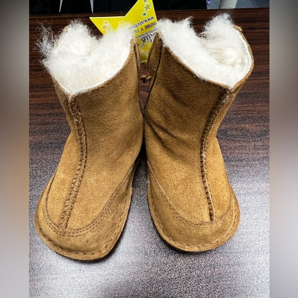 UGG Baby Booties - Size Small - Picture 4 of 11